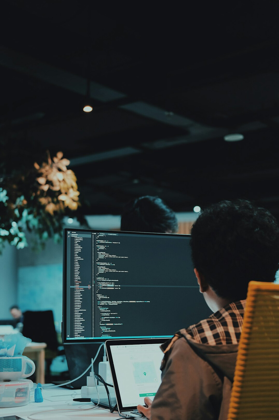 team developing insurance software